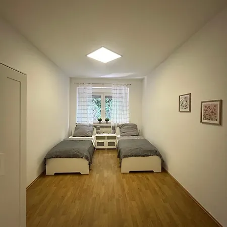 Gemuetliche - Voll Ausgestattet, Zentral Aber Ruhig ! Appartement Wuppertal